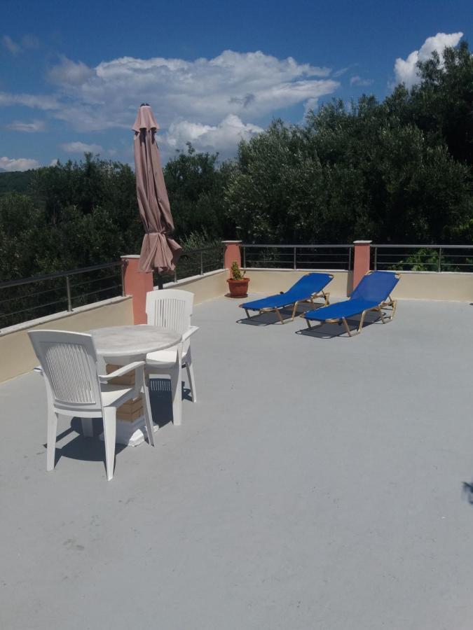 Theos Apartments Agios Stefanos Avliotes  Luaran gambar