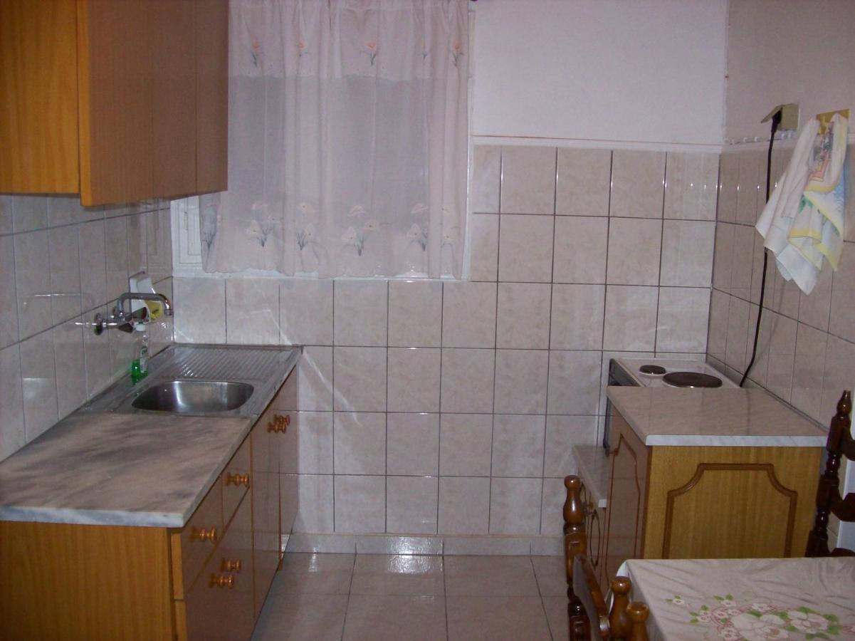 Theos Apartments Agios Stefanos Avliotes  Luaran gambar